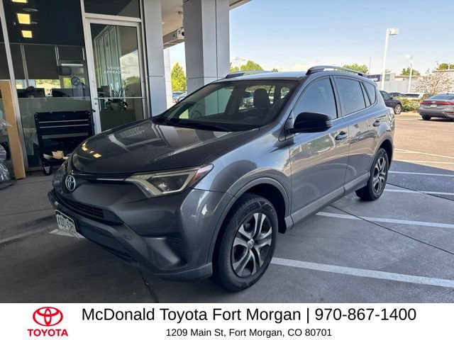 Used 2016 Toyota RAV4 LE AWD/4WD image 1