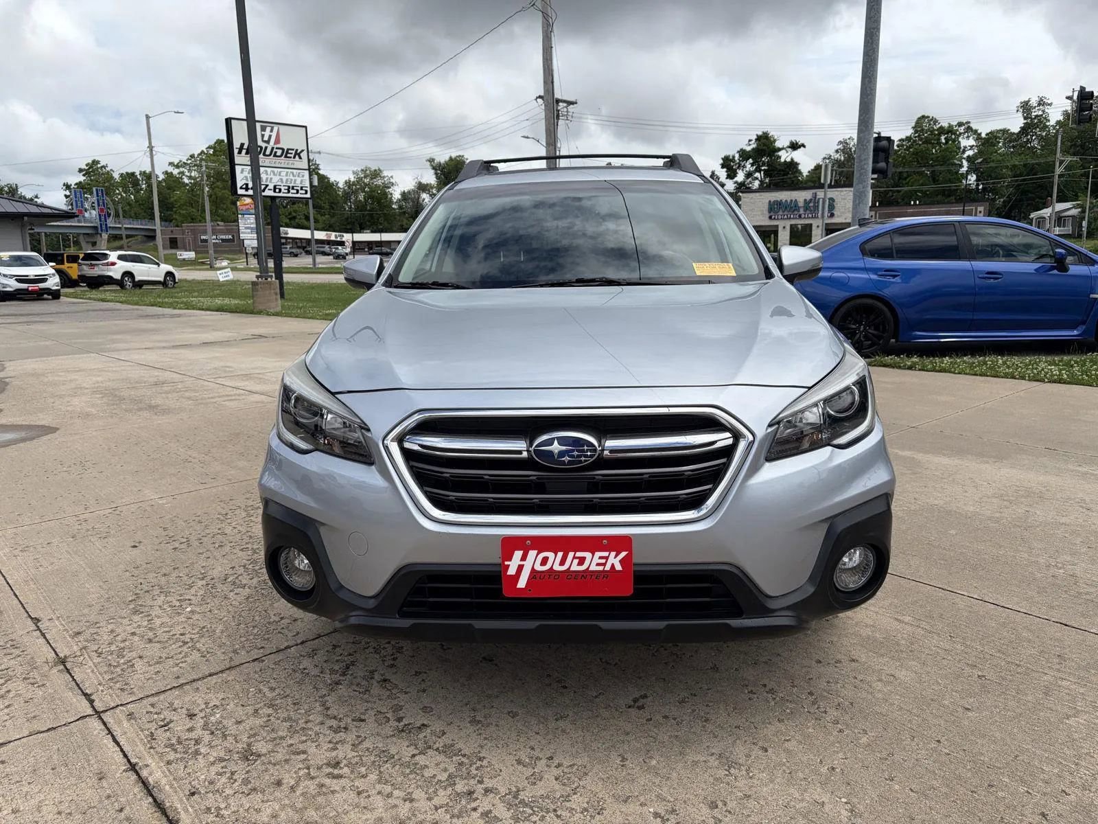 Used 2018 Subaru Outback 2.5i Limited w/ Protection Package #1 AWD/4WD image 2