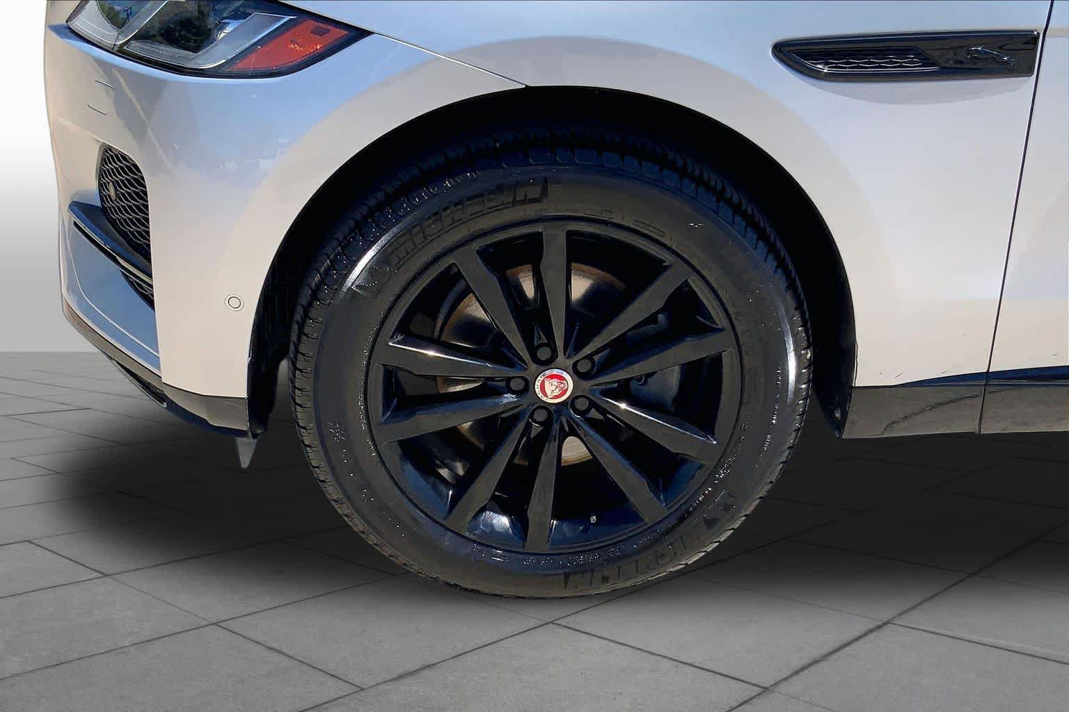 Used 2021 Jaguar F-PACE S AWD/4WD image 11