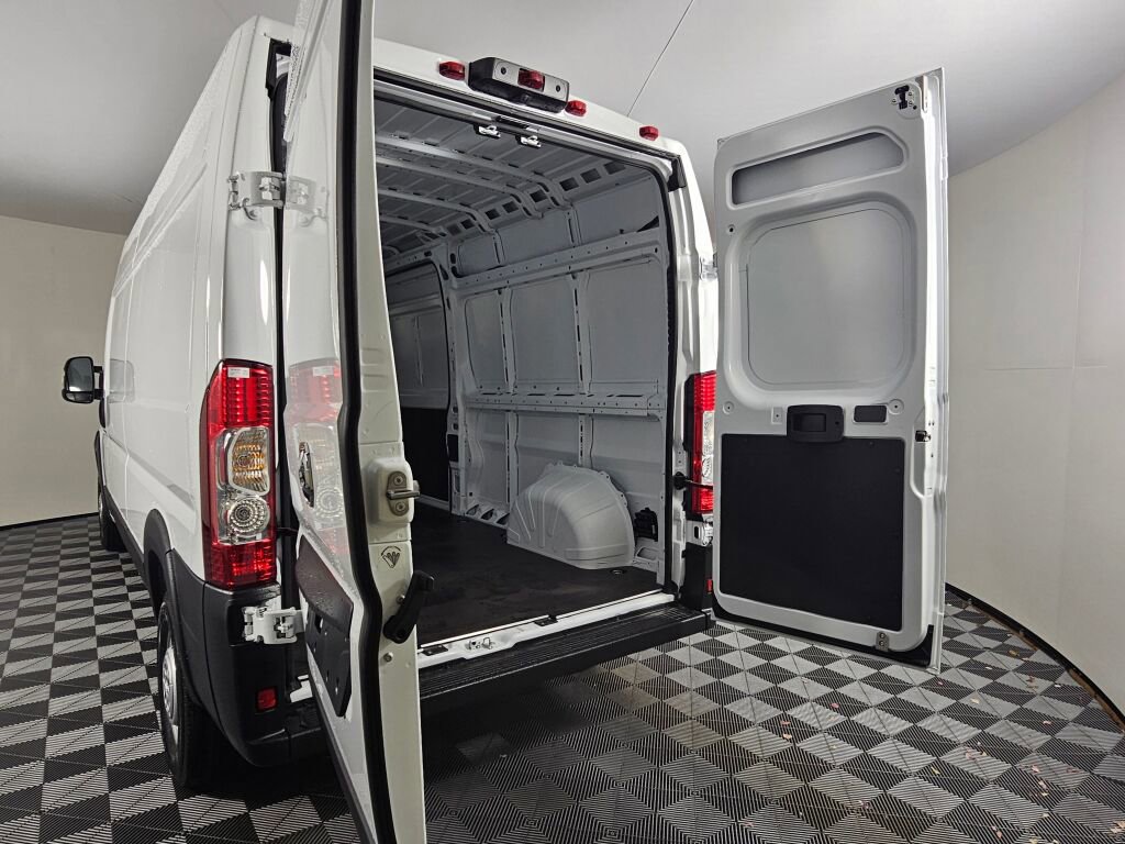 New 2026 RAM ProMaster 2500 FWD image 14