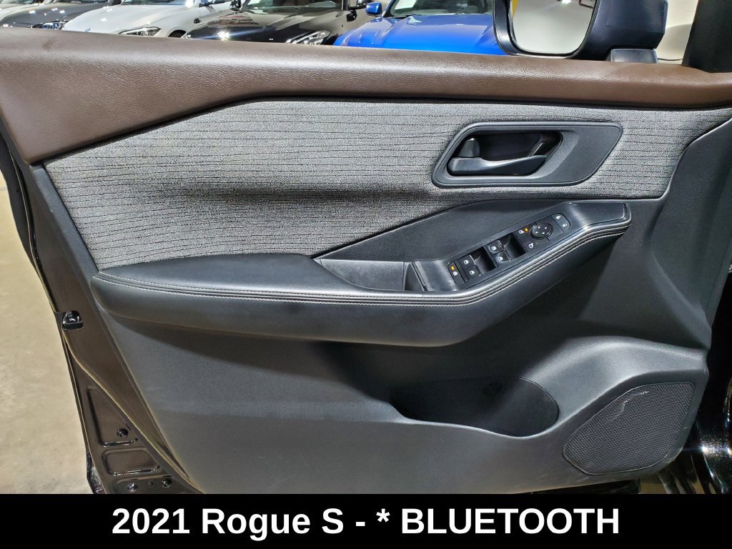 Used 2021 Nissan Rogue S FWD image 8