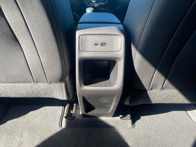 Used 2025 Chevrolet Trax LT w/ LT Convenience Package FWD image 28
