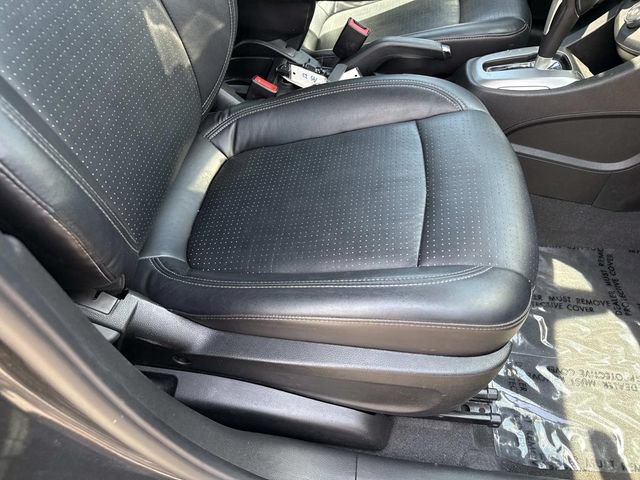 Used 2019 Chevrolet Sonic Premier FWD image 10