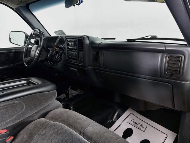 Used 2001 Chevrolet Silverado 2500 LS w/ Snow Plow Prep Pkg AWD/4WD image 28