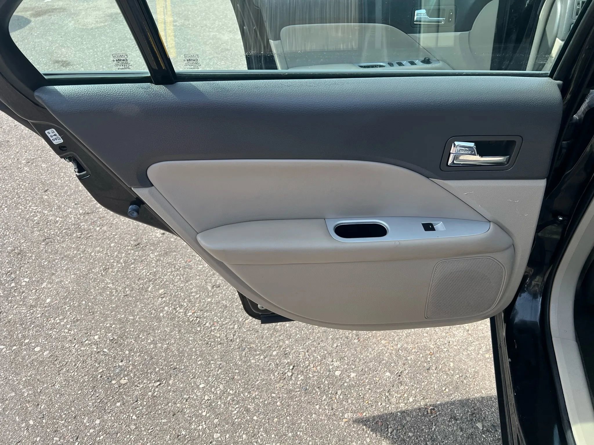 Used 2011 Mercury Milan Premier image 24