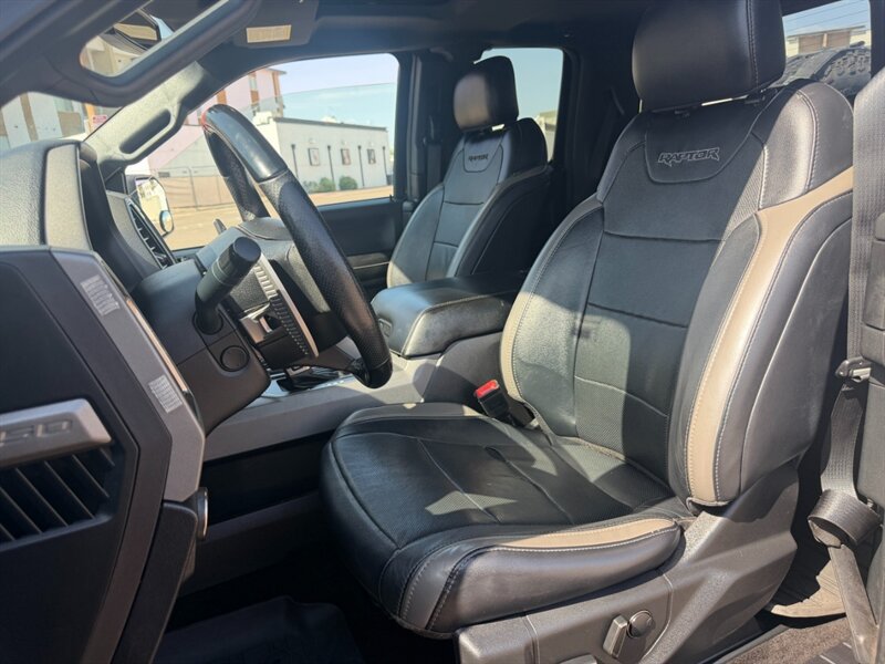 Used 2018 Ford F150 Raptor w/ Equipment Group 802A Luxury AWD/4WD image 25