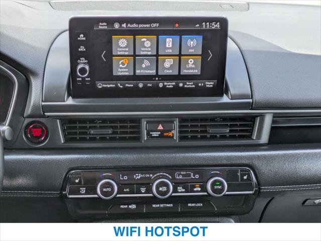 Certified 2025 Honda Pilot Touring image 17