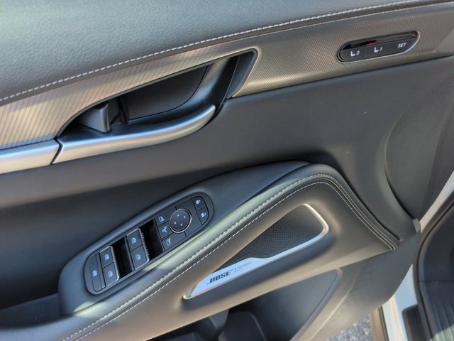 Certified 2025 INFINITI QX60 Luxe w/ Black Edition FWD image 17