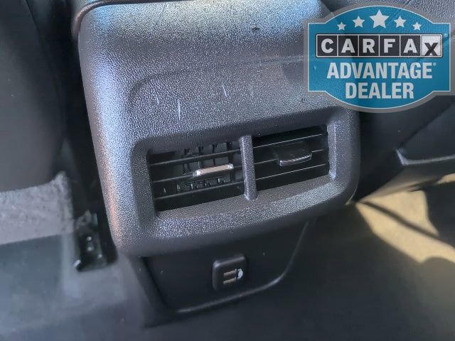 Used 2022 GMC Terrain SLT w/ Infotainment Package II image 7