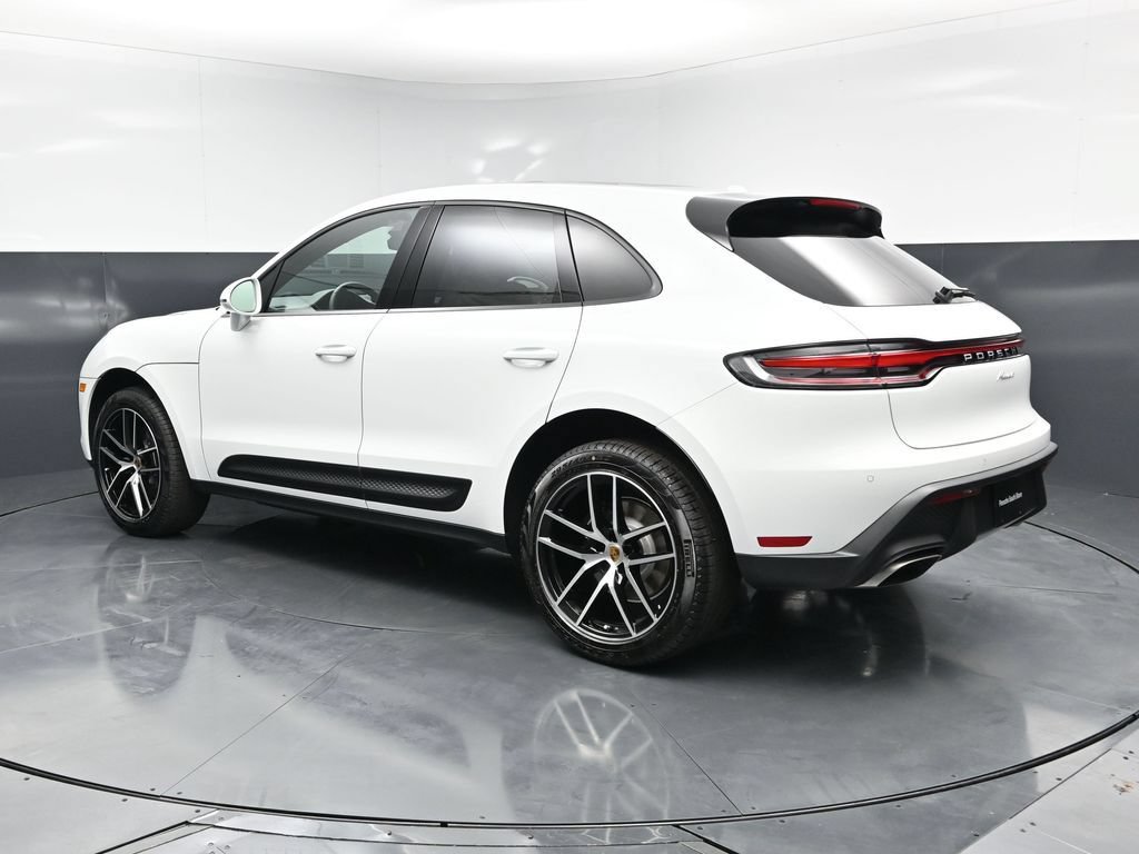 New 2026 Porsche Macan AWD/4WD image 3