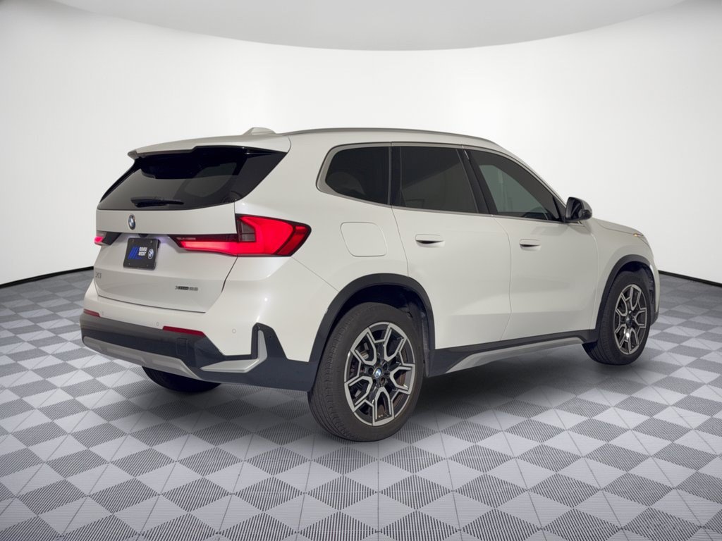 Certified 2024 BMW X1 xDrive28i w/ Technology Package AWD/4WD image 9