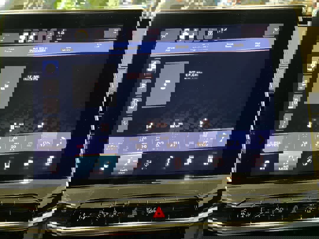 Used 2023 Jeep Compass Trailhawk image 19