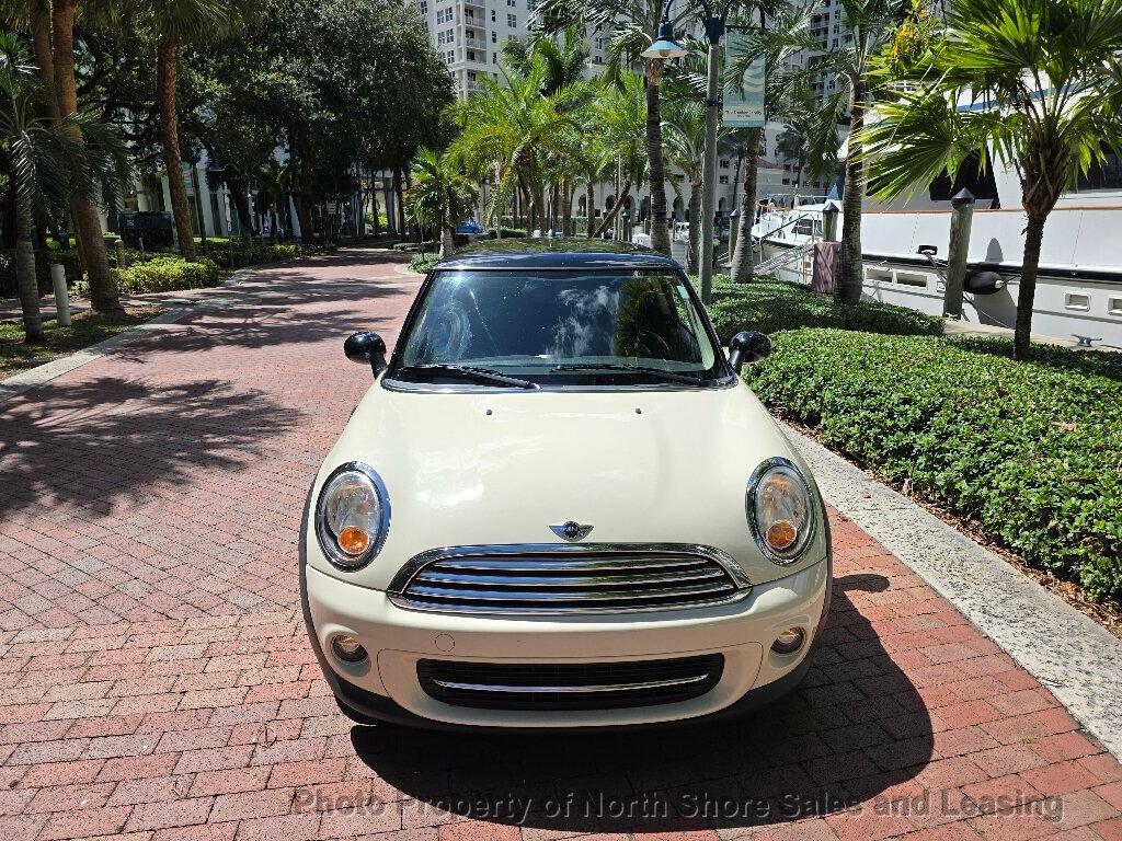 Used 2012 MINI Cooper Hardtop image 5