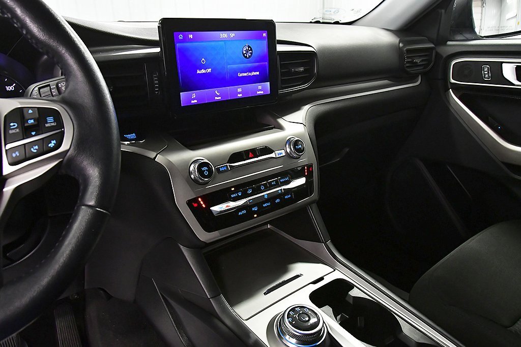 Used 2022 Ford Explorer XLT image 21