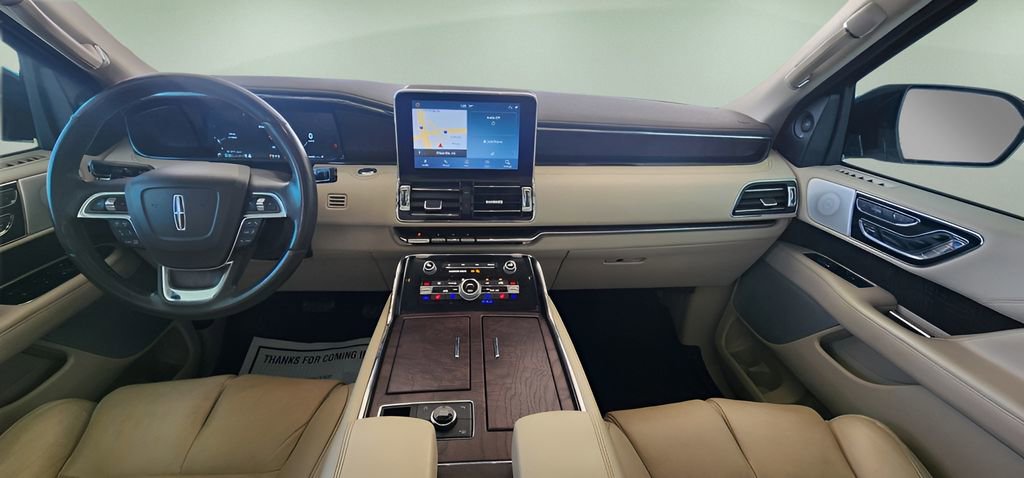 Used 2020 Lincoln Navigator Reserve w/ Luxury Package image 27