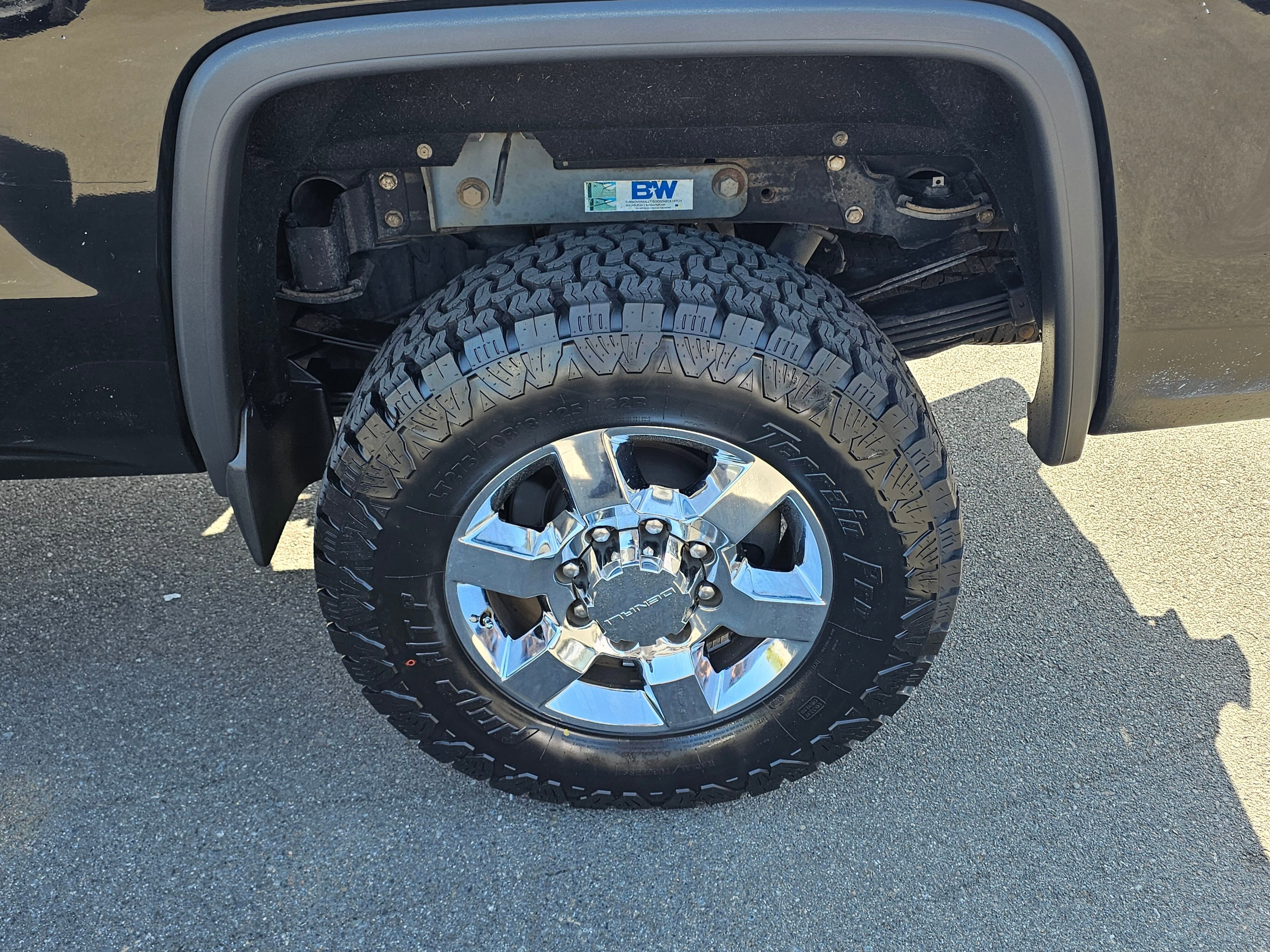 Used 2016 GMC Sierra 3500 Denali w/ Duramax Plus Package AWD/4WD image 13