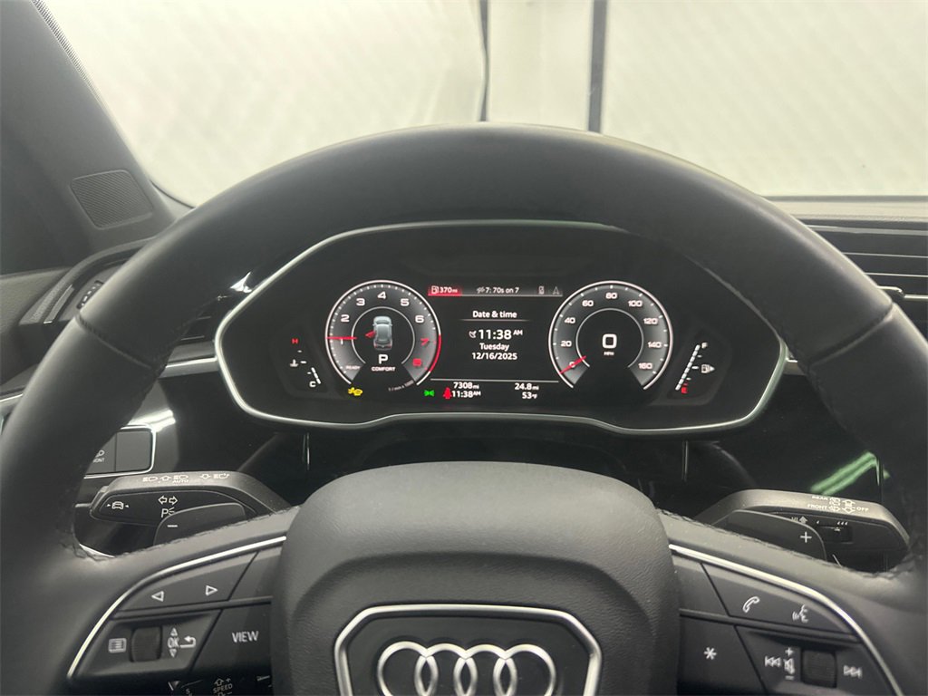 Used 2024 Audi Q3 2.0T Premium Plus image 29