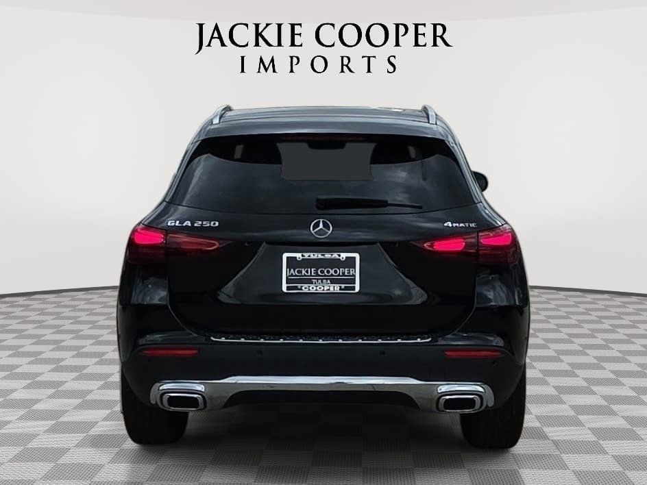 Certified 2025 Mercedes-Benz GLA 250 4MATIC image 6
