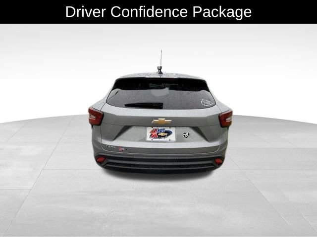 Used 2024 Chevrolet Trax LS w/ LS Convenience Package FWD image 6