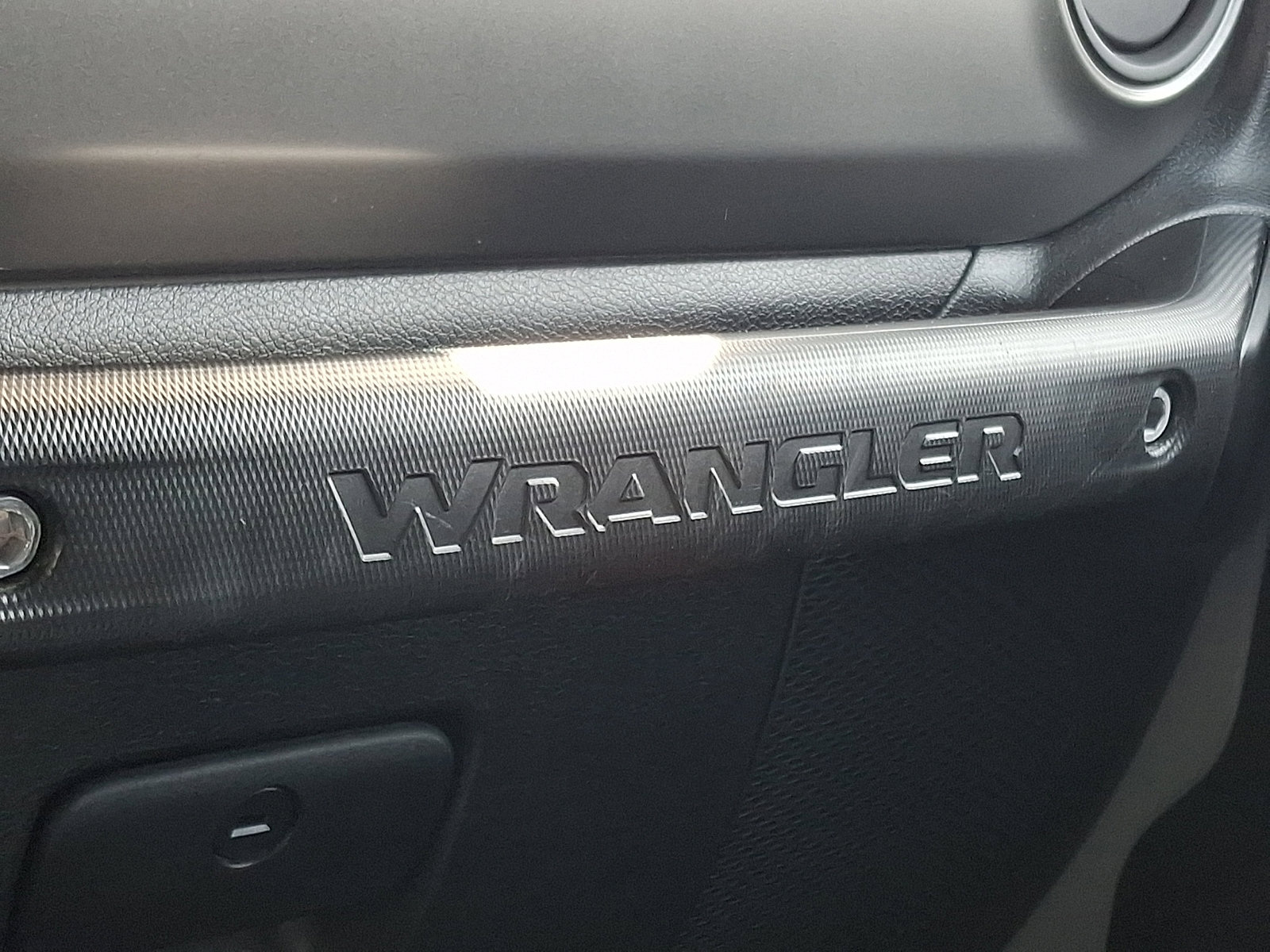 Certified 2022 Jeep Wrangler Sport AWD/4WD image 25