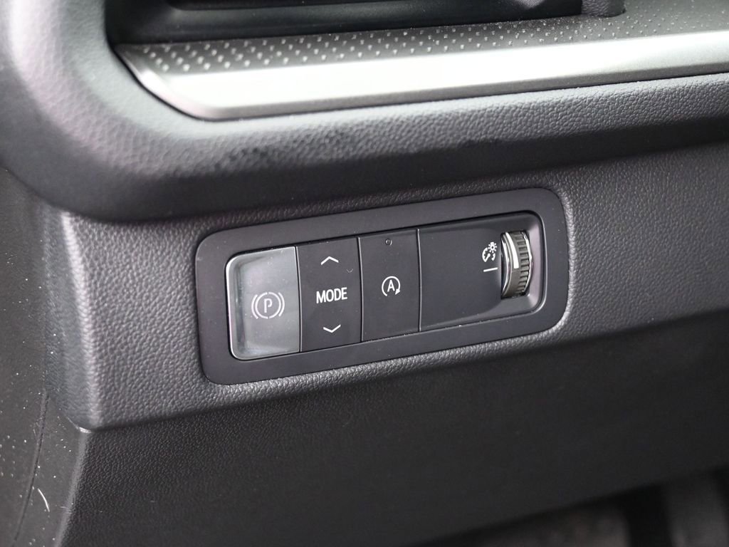 Used 2024 Chevrolet Traverse LS image 14