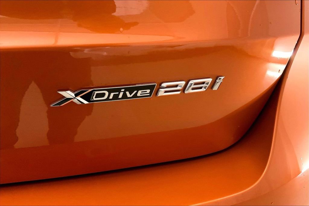 Certified 2025 BMW X1 xDrive28i AWD/4WD image 30