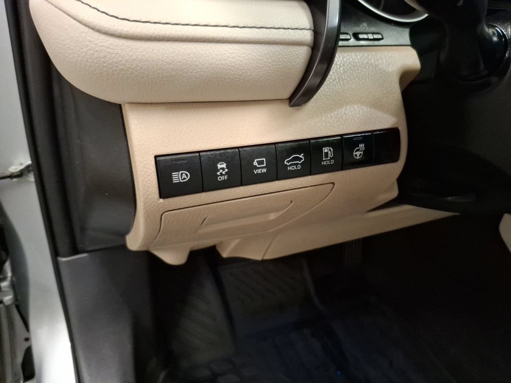 Used 2023 Toyota Camry XLE w/ Navigation Package AWD/4WD image 20
