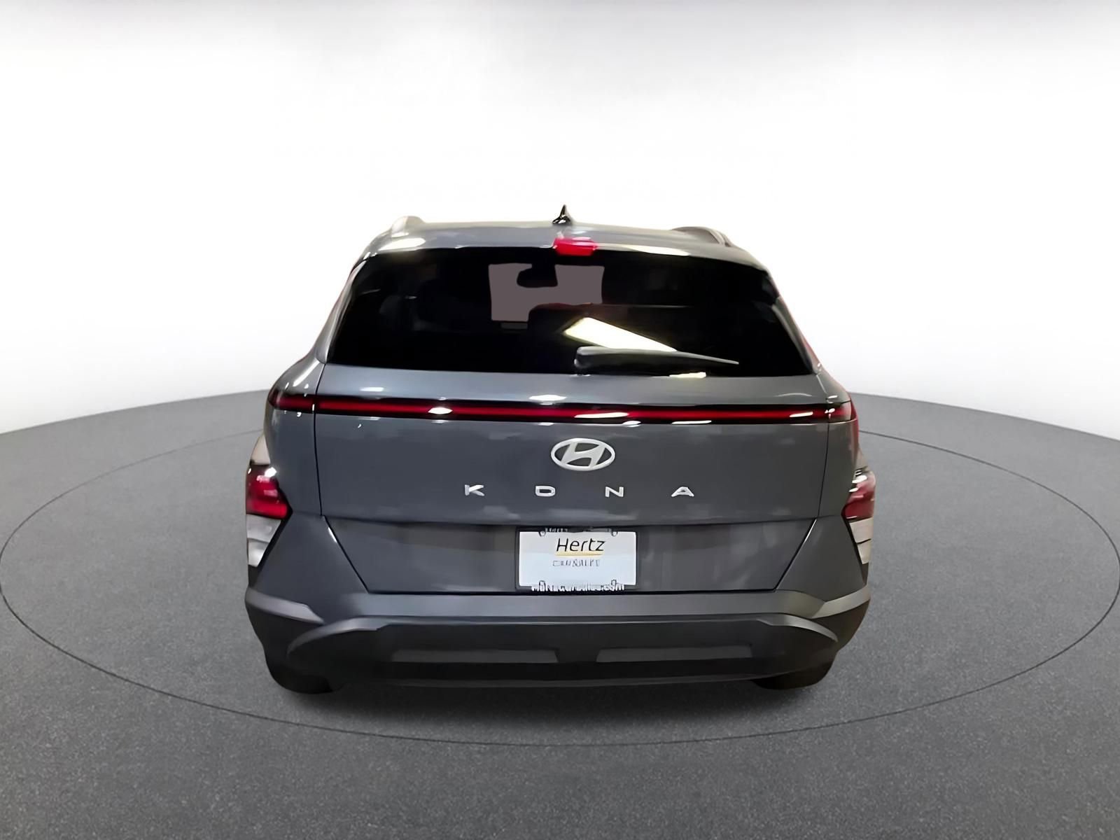 Used 2025 Hyundai Kona SEL image 12