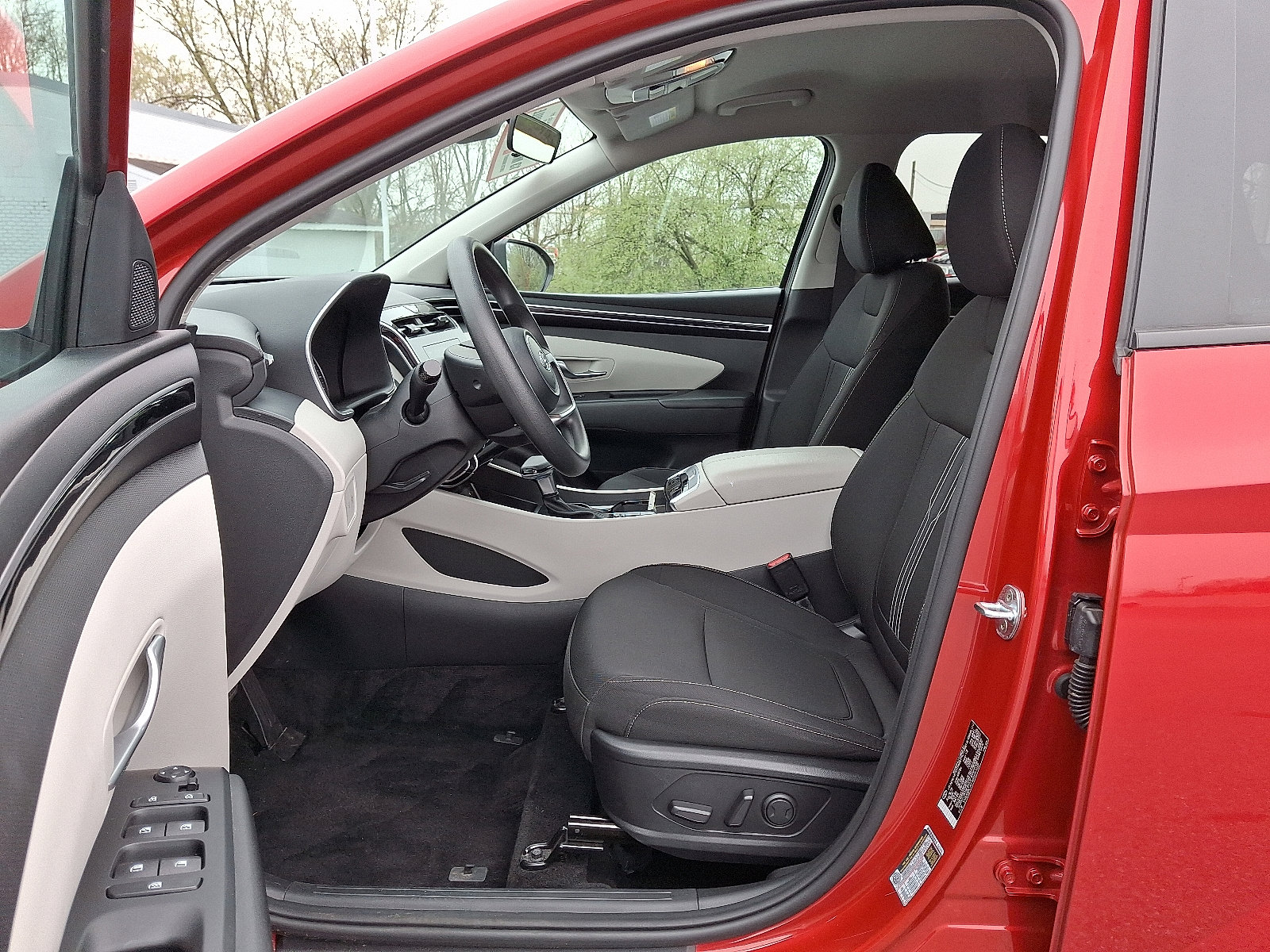 Used 2023 Hyundai Tucson SEL image 15