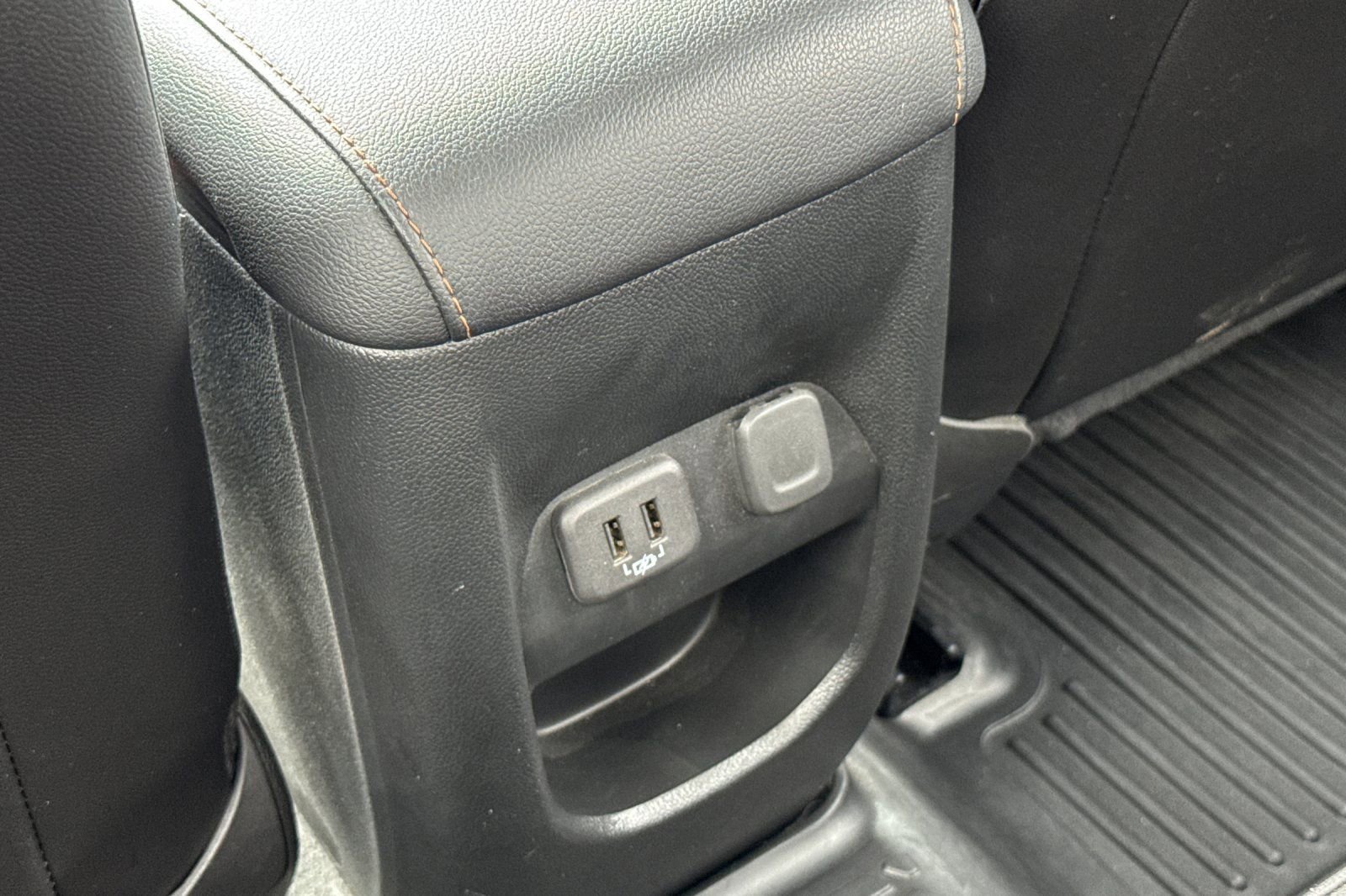 Used 2022 GMC Canyon AT4 w/ Trailering Package AWD/4WD image 14