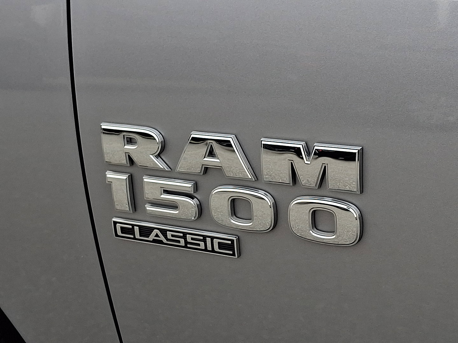 Used 2024 RAM 1500 Classic SLT image 30