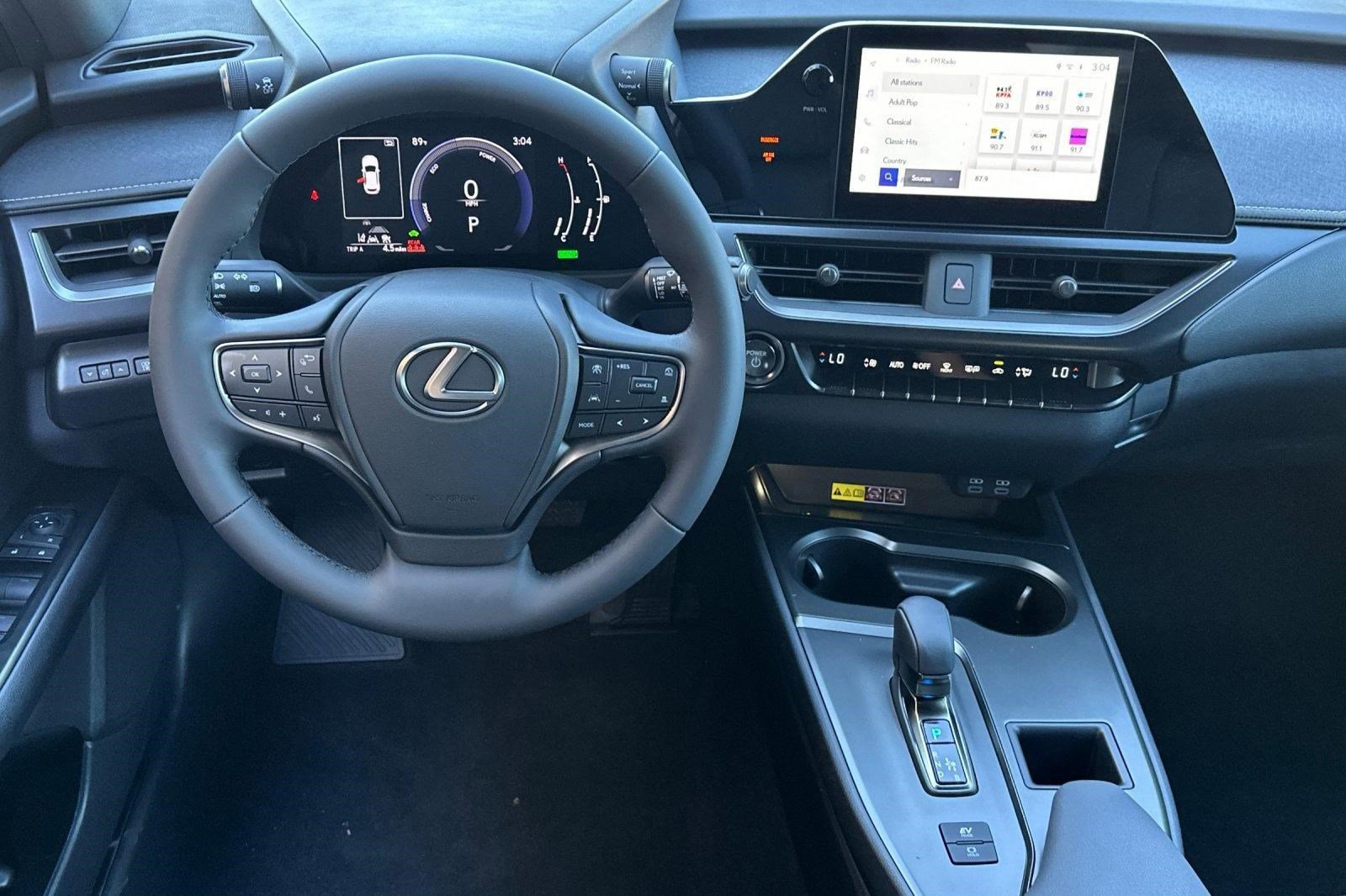 New 2026 Lexus UX 300h FWD image 25