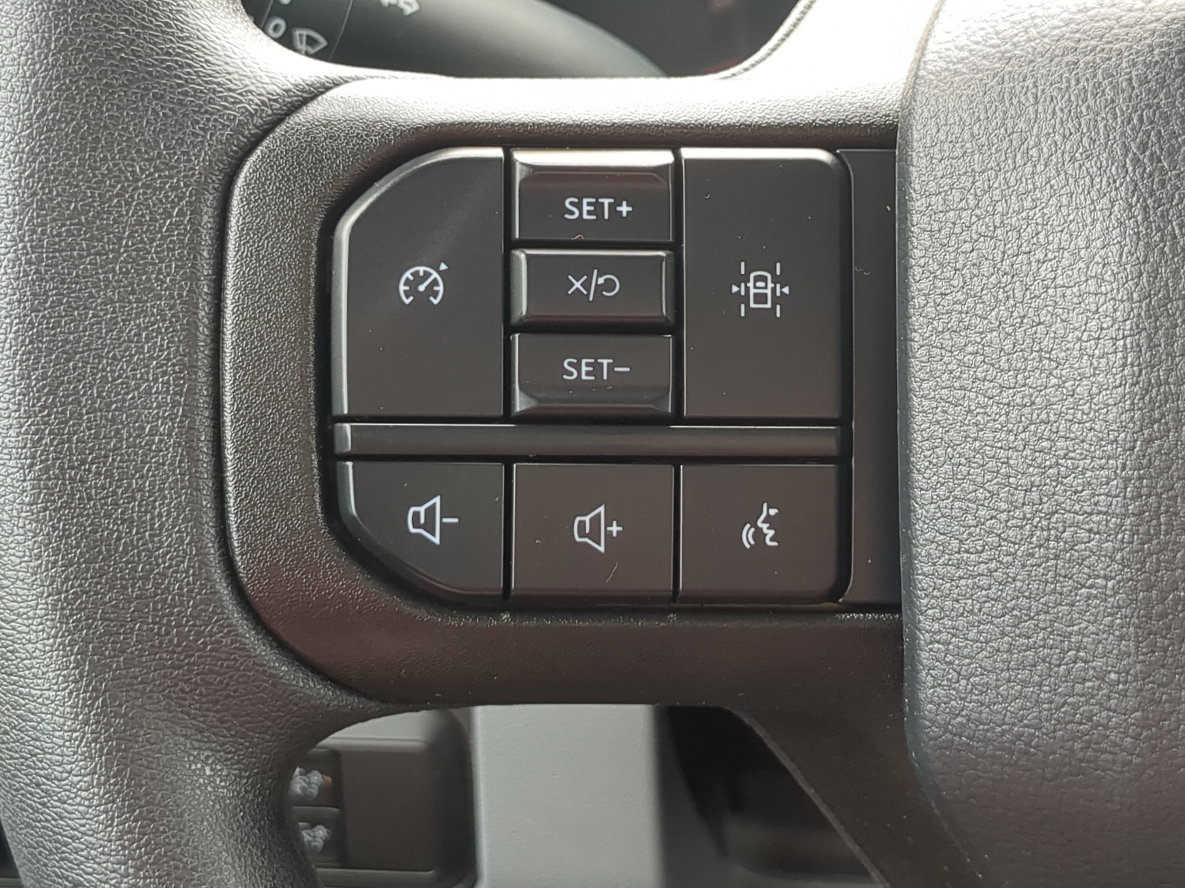 Used 2025 Ford F350 XL w/ XL Chrome Package AWD/4WD image 22