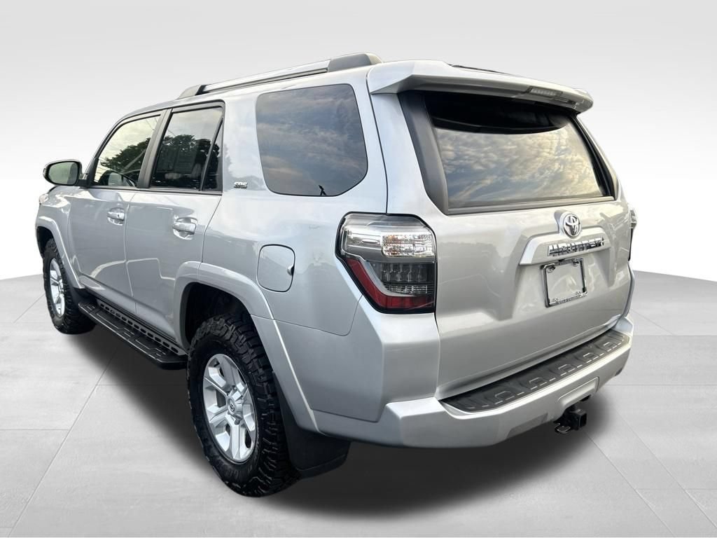 Certified 2023 Toyota 4Runner SR5 Premium w/ Moonroof Package AWD/4WD image 3