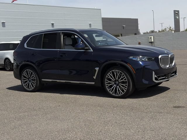 Used 2026 BMW X5 xDrive40i w/ Executive Package AWD/4WD image 4