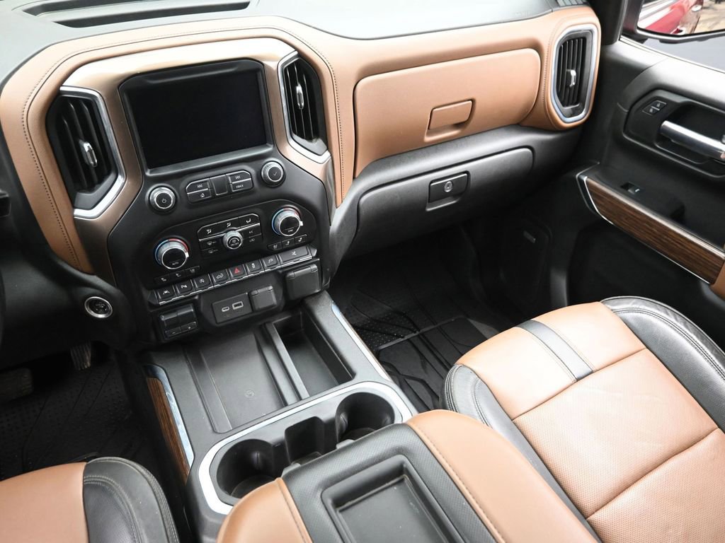 Used 2021 Chevrolet Silverado 1500 High Country w/ Technology Package image 12