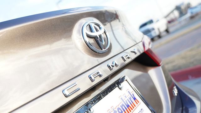 Used 2024 Toyota Camry LE image 11