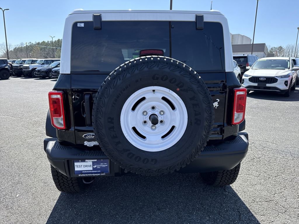 New 2025 Ford Bronco Heritage Edition image 6