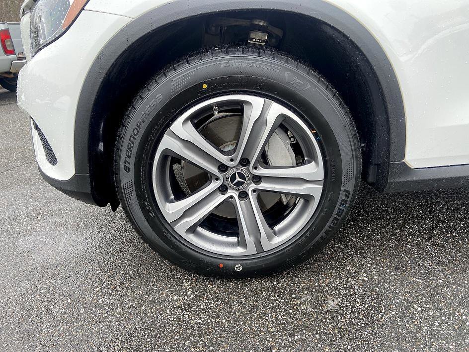 Used 2019 Mercedes-Benz GLC 300 4MATIC image 8