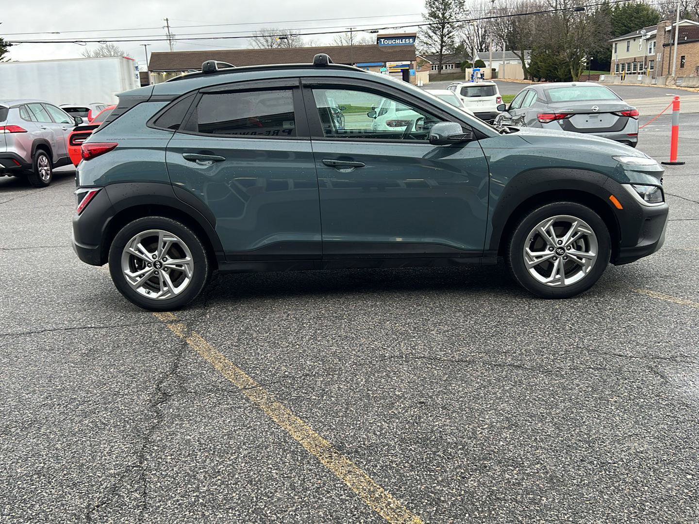 Certified 2022 Hyundai Kona SEL image 6