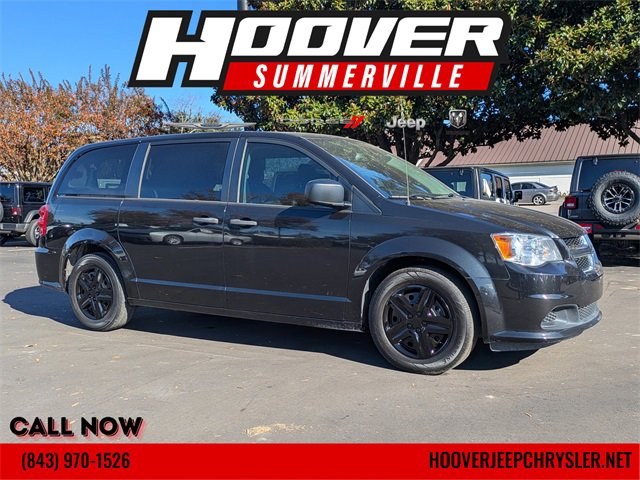Used 2020 Dodge Grand Caravan SE w/ UConnect Hands-Free Group