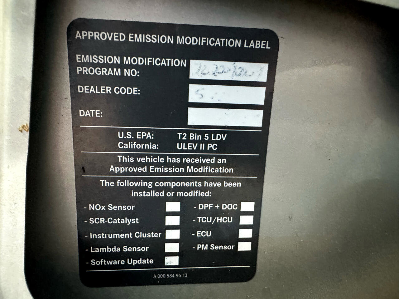 Used 2015 Mercedes-Benz Sprinter 3500 w/ Active Safety Plus Package image 67