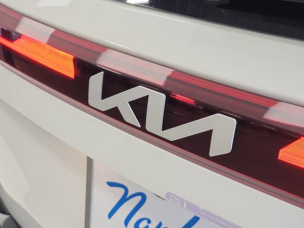 Used 2024 Kia Seltos S AWD/4WD image 7