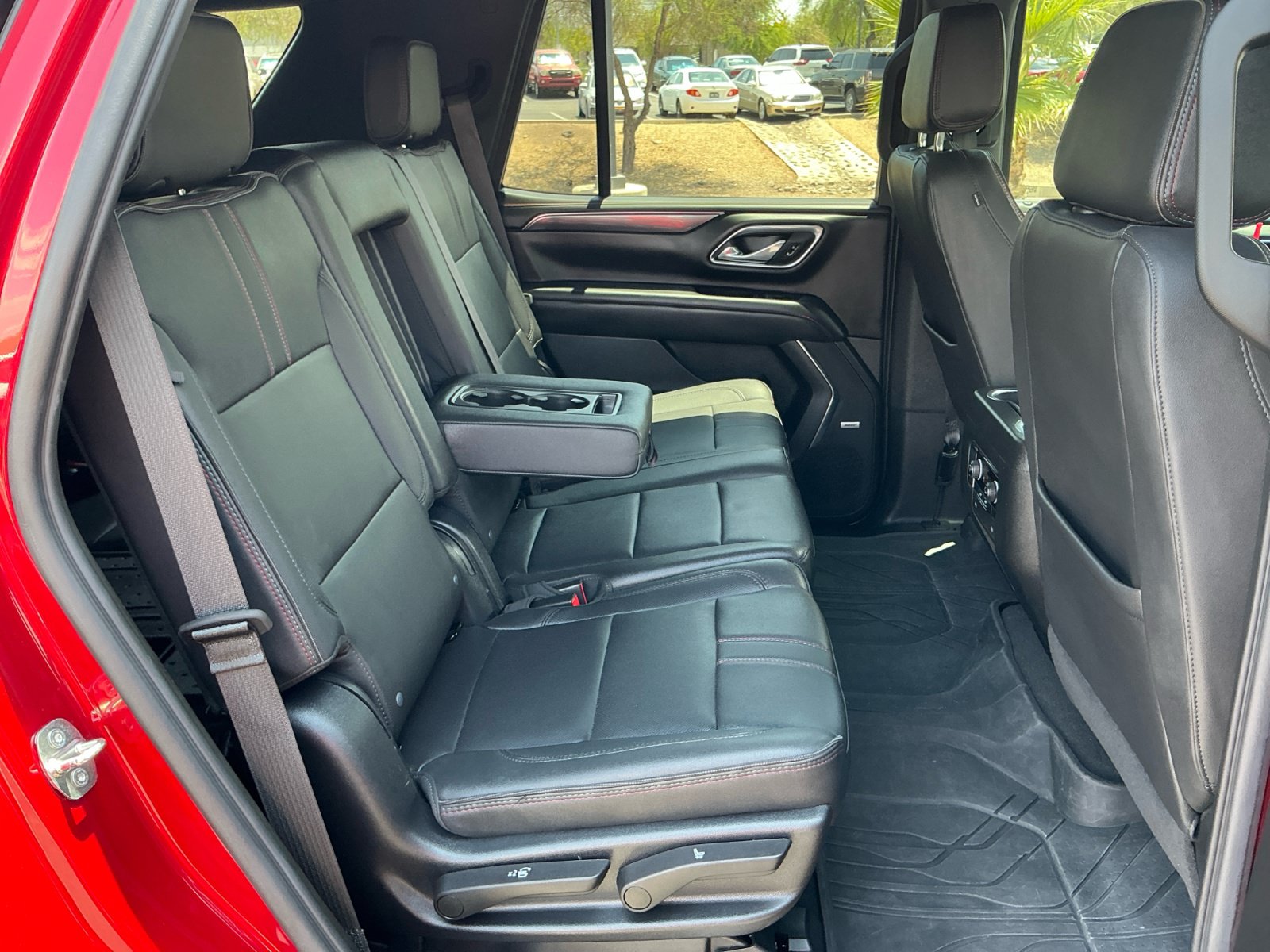 Used 2023 Chevrolet Tahoe RST AWD/4WD image 10