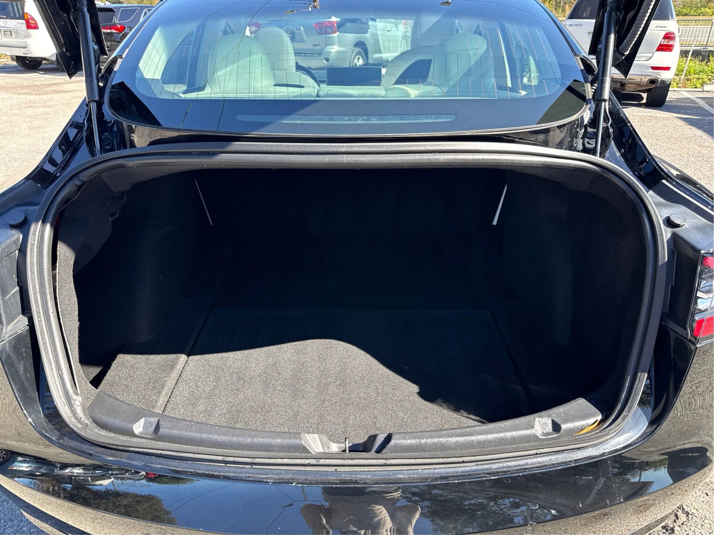 Used 2019 Tesla Model 3 Standard Range RWD image 15