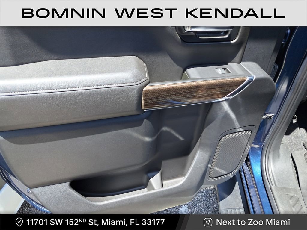 Used 2022 Chevrolet Silverado 1500 RST image 8