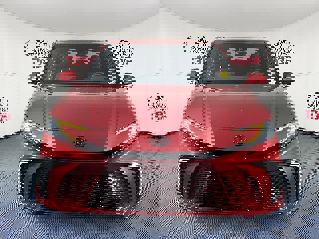 Used 2025 Toyota Camry XSE image 3