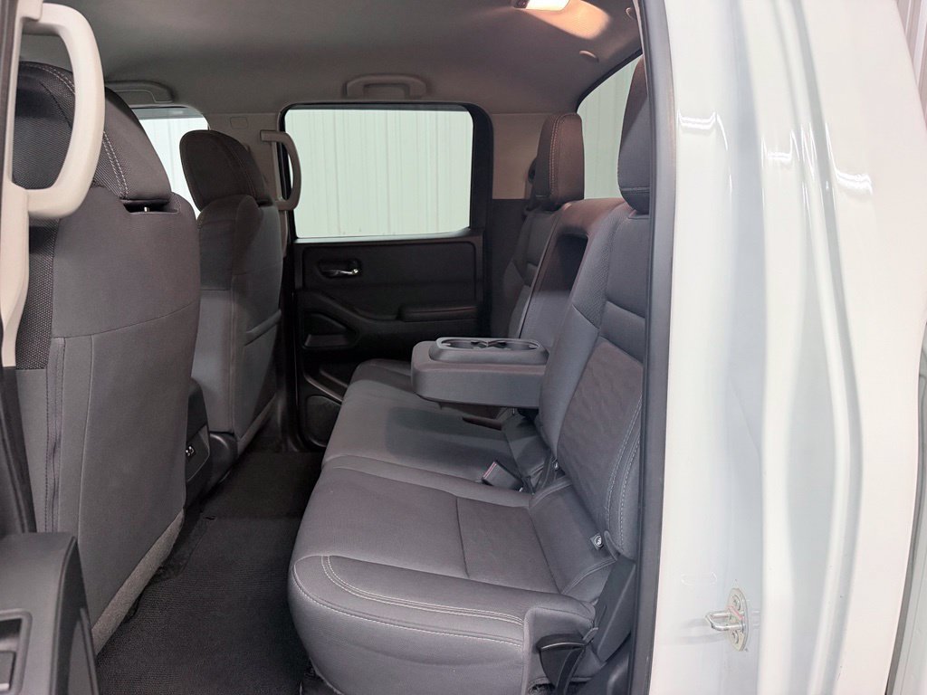 Used 2024 Nissan Frontier SV w/ Technology Package RWD image 26