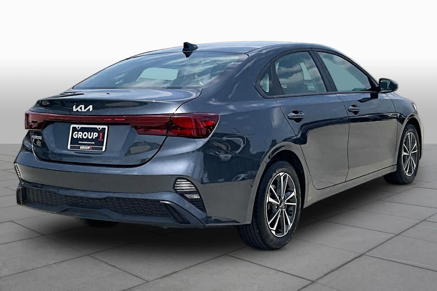Certified 2024 Kia Forte LXS FWD image 12