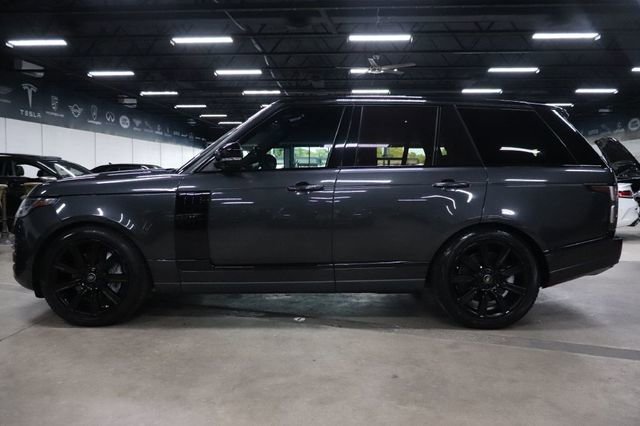 Used 2018 Land Rover Range Rover Supercharged AWD/4WD image 2